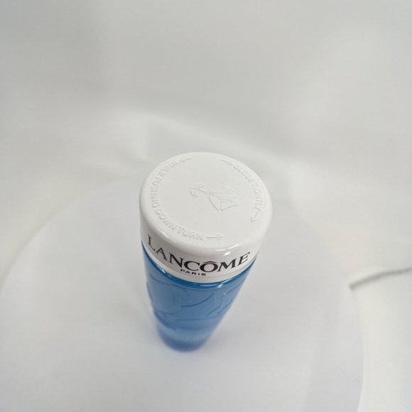 Lancôme Bi-Facil Double-Action Eye Makeup Remover For Sensitive Skin, 4.2 oz - Picture 6 of 12